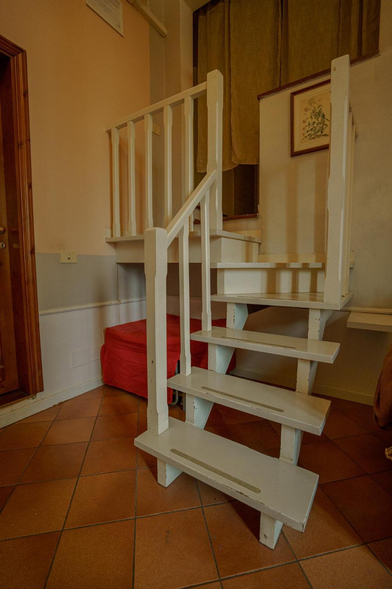 Appartement Tranquil Near Museums And Train Station