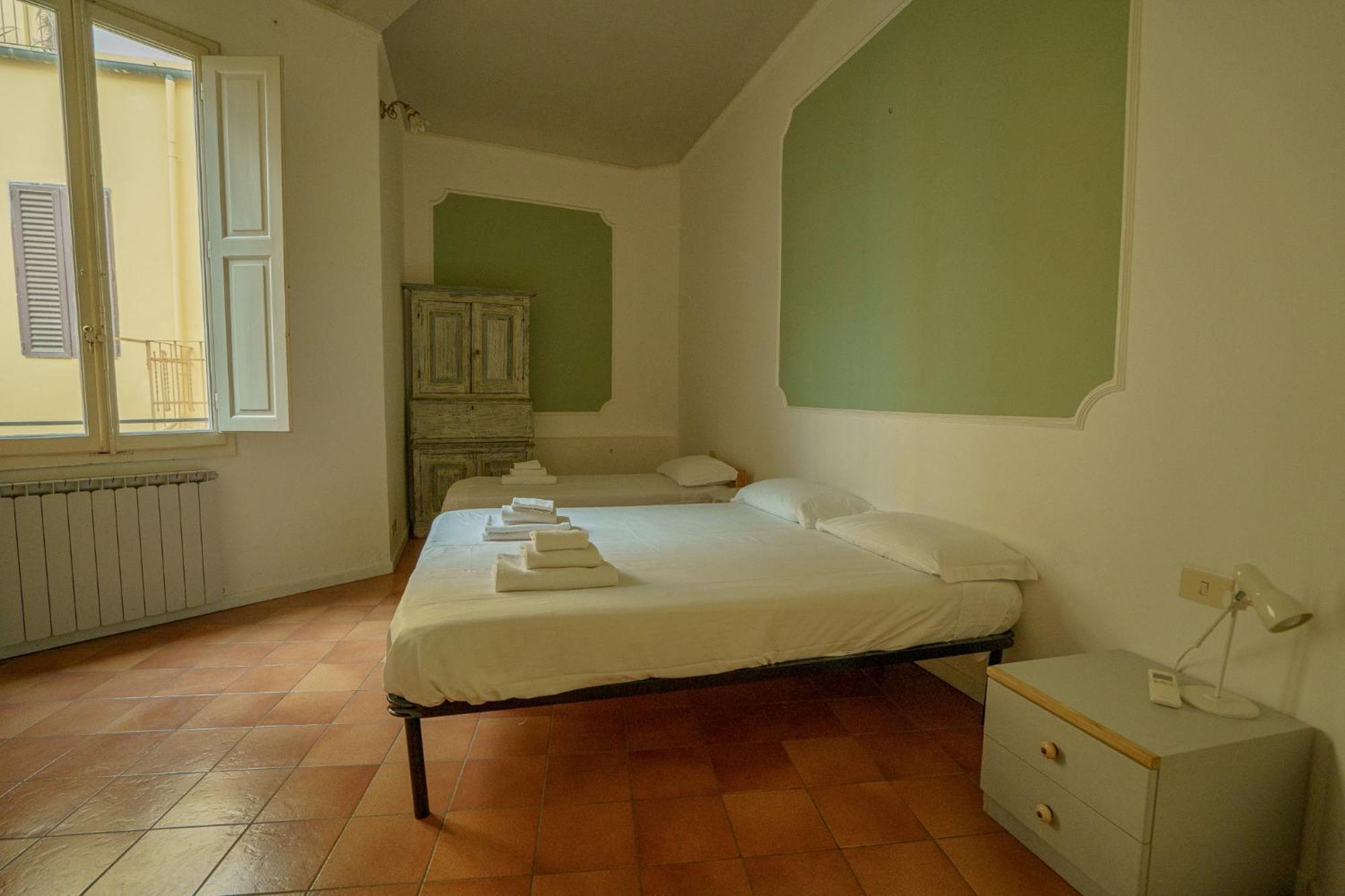 Tranquil Near Museums And Train Station Appartement Florence